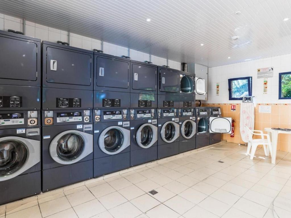 Mobil Xxl 4 - Les Pins Campingplatz Erquy