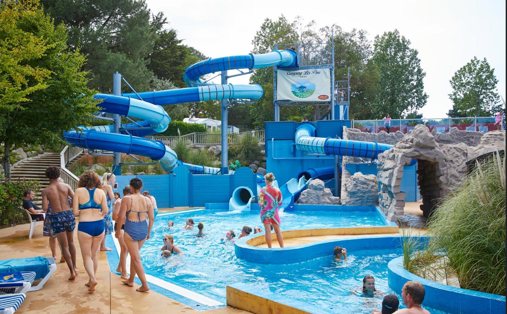 Mobil Xxl 4 - Les Pins Campingplatz
